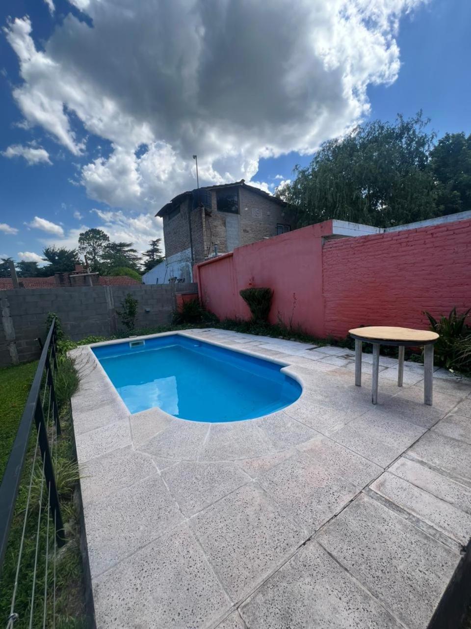 Depto 4 Personas Con Pileta A 3 Cuadras Del Rio Apartamento *
